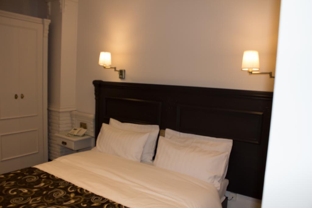 Avent Verahotel Екстериор снимка