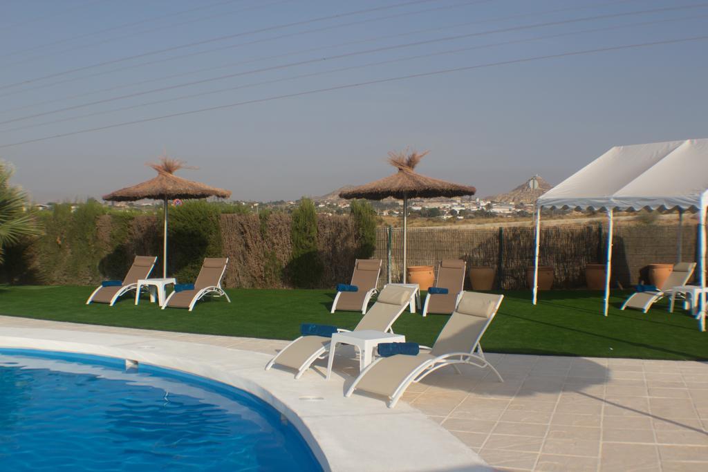 Avent Verahotel Екстериор снимка