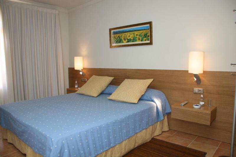 Avent Verahotel Екстериор снимка