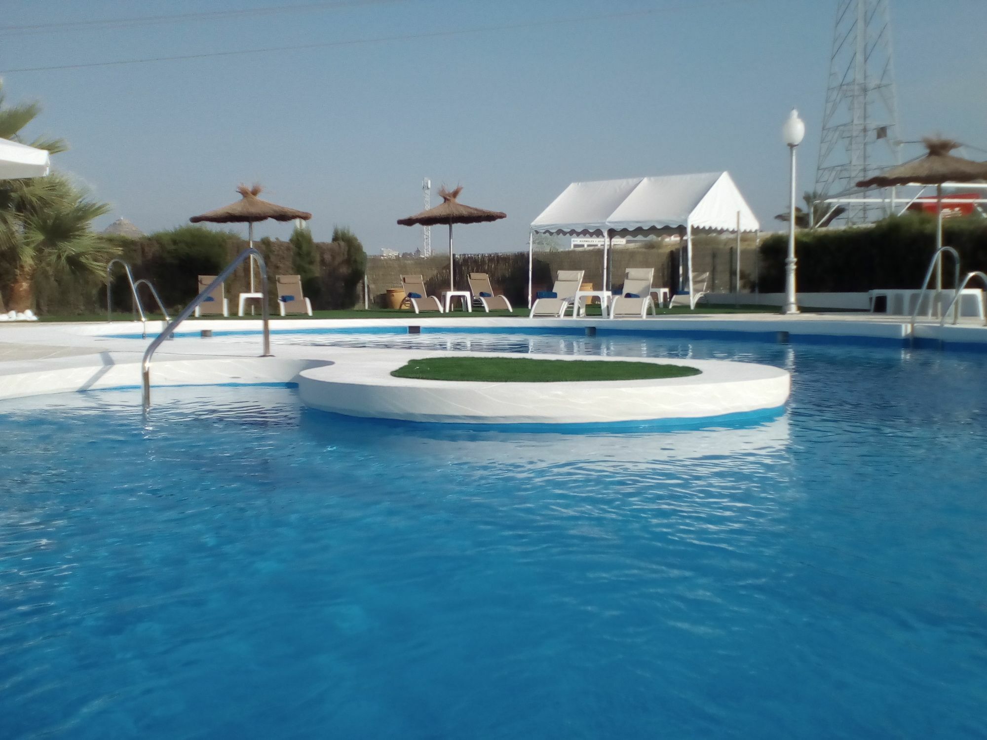 Avent Verahotel Екстериор снимка