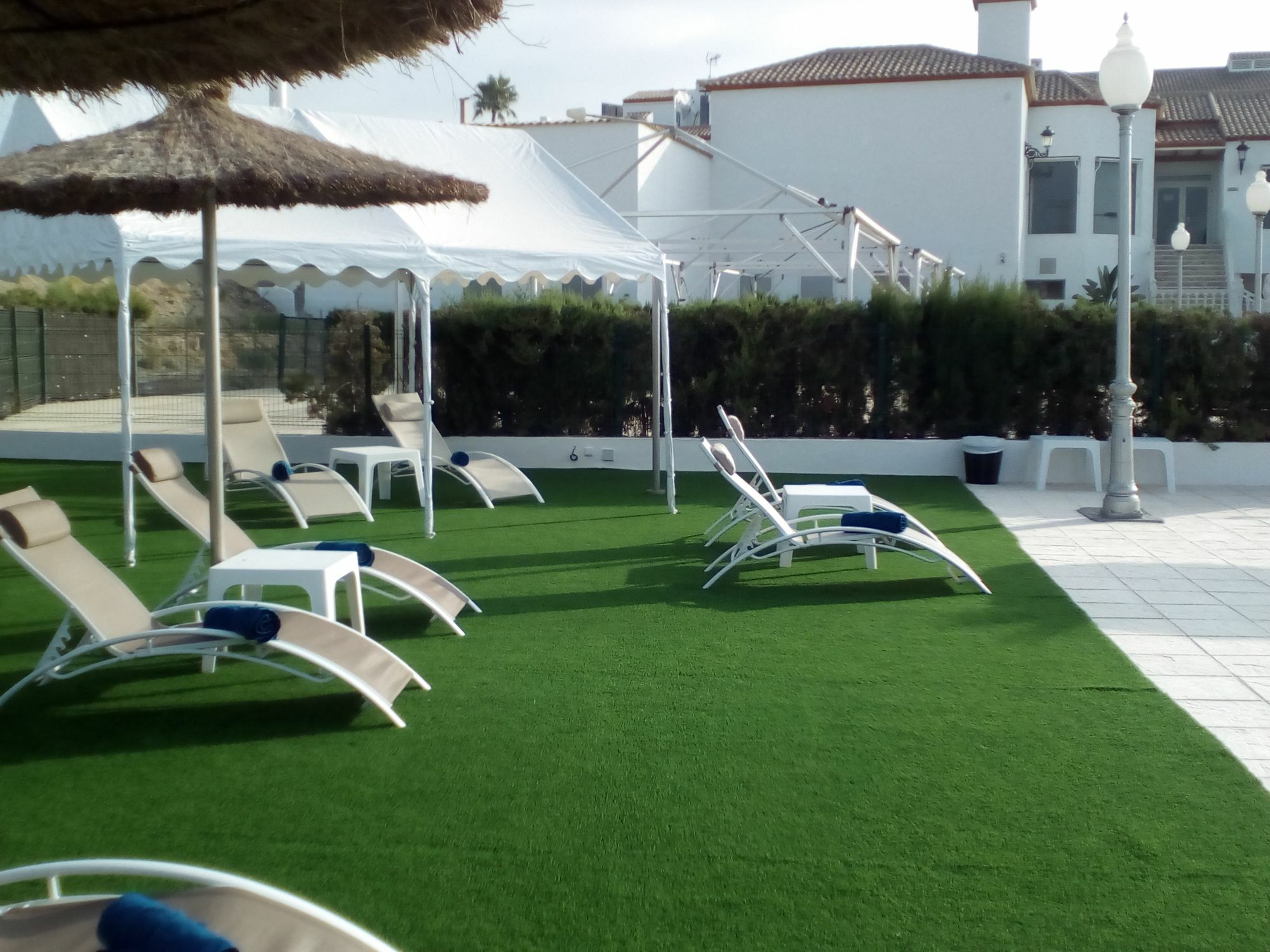 Avent Verahotel Екстериор снимка